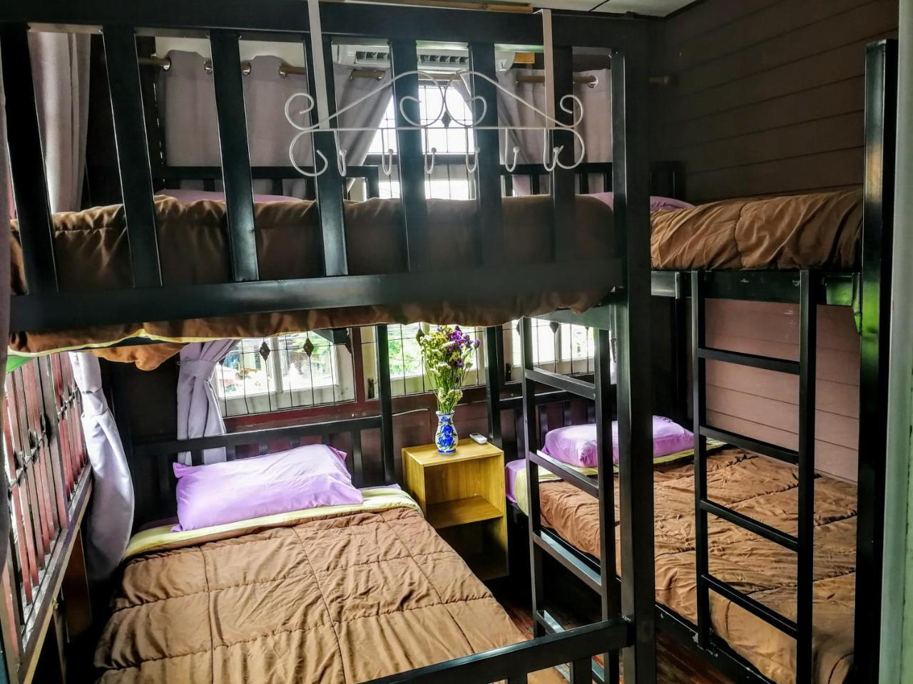 Champion Hostel 2 (Adults Only) Чіангмай Екстер'єр фото